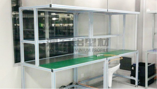 還在為機(jī)架不穩(wěn)煩惱？來看看4545鋁型材如何實(shí)現(xiàn)“堅(jiān)固如鐵”！